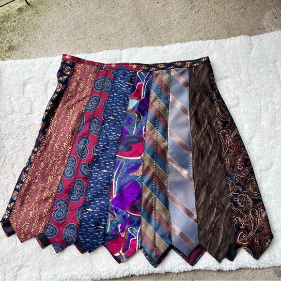 100% Silk Handmade Ties Skirt SKU 06181 - Picture 2 of 16